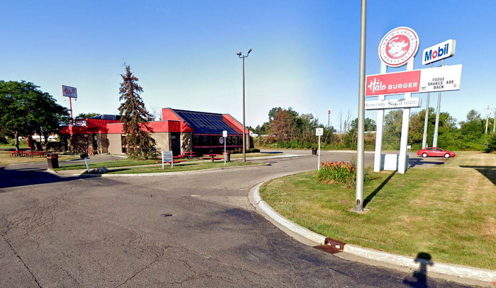 Halo Burger - 2019 View Of Birch Run Halo Burger